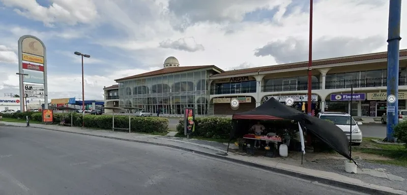 Comercio en alquiler · Lomas de San Miguel, Guadalupe, Nuevo León