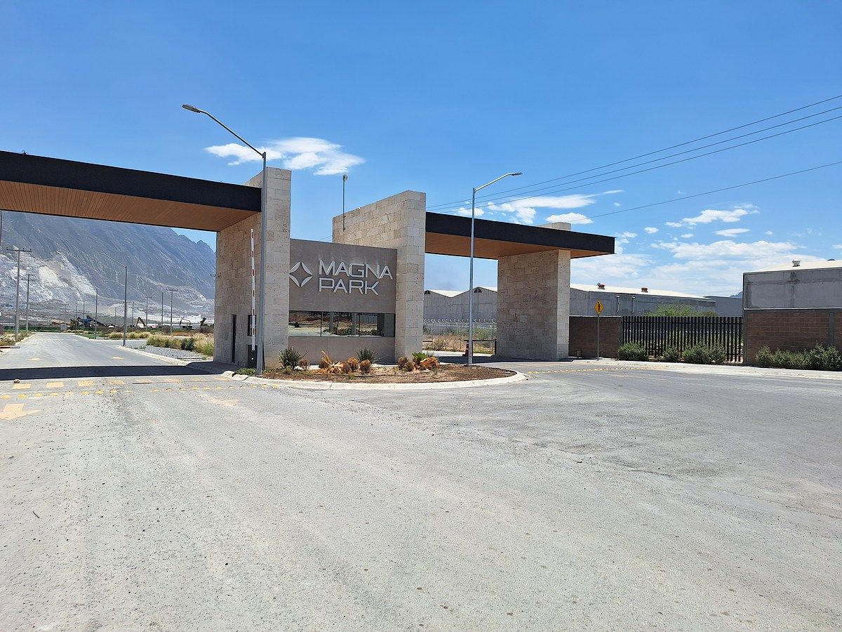 Estacionamiento en renta · Industrial Milenium de Santa Catarina 2do Sector, Santa Catarina, Nuevo León Estacionamiento en renta · Industrial Milenium de Santa Catarina 2do Sector, Santa Catarina, Nuevo León