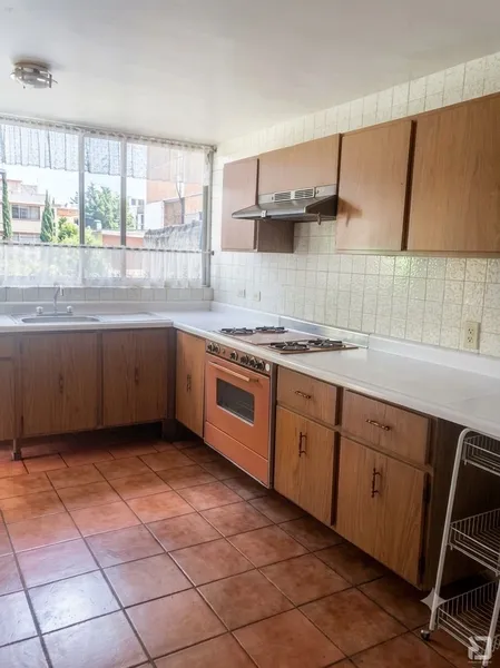 003 Cocina.JPG