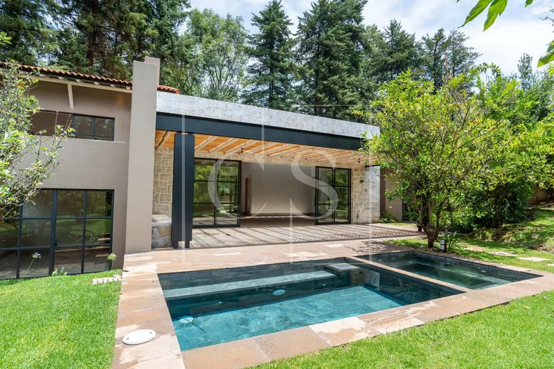 Condominio en venta · Avándaro, Valle de Bravo, Estado de México Condominio en venta · Avándaro, Valle de Bravo, Estado de México