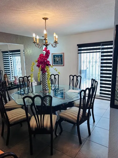 Casa en venta · Valle de Chipinque, San Pedro Garza García, Nuevo León