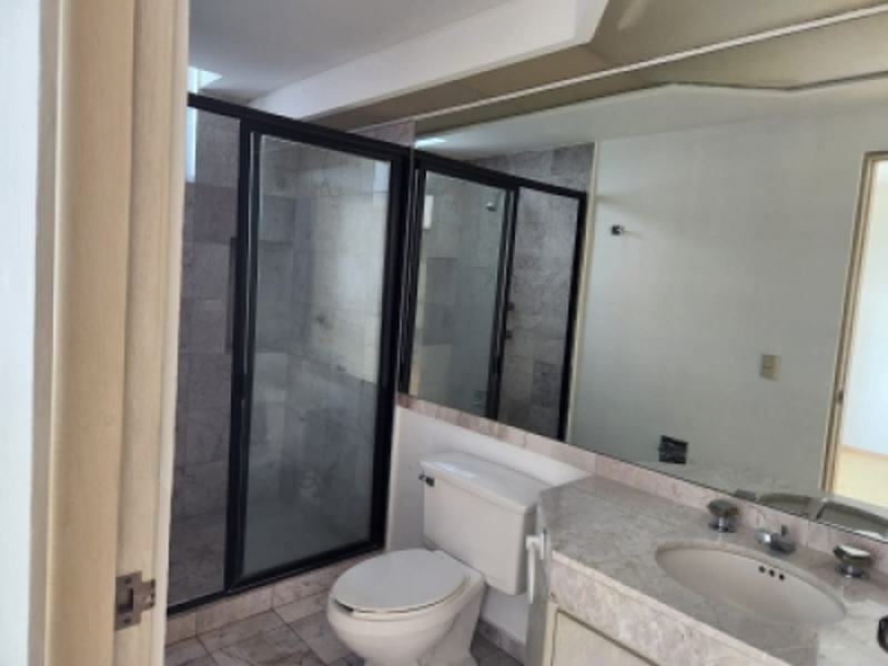 Departamento en venta · Bosque de las Lomas, Miguel Hidalgo, Ciudad de México