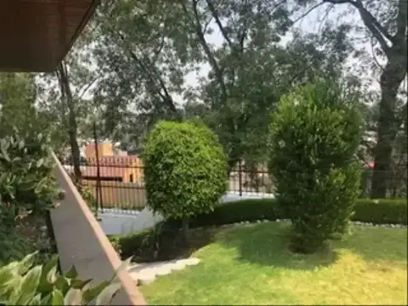 Casa en venta · Bosque de las Lomas, Miguel Hidalgo, Ciudad de México Casa en venta · Bosque de las Lomas, Miguel Hidalgo, Ciudad de México