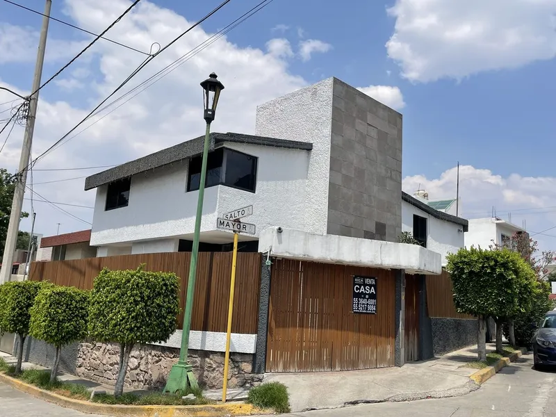 Casa en venta · Colonial Satélite, Naucalpan de Juárez, Estado de México