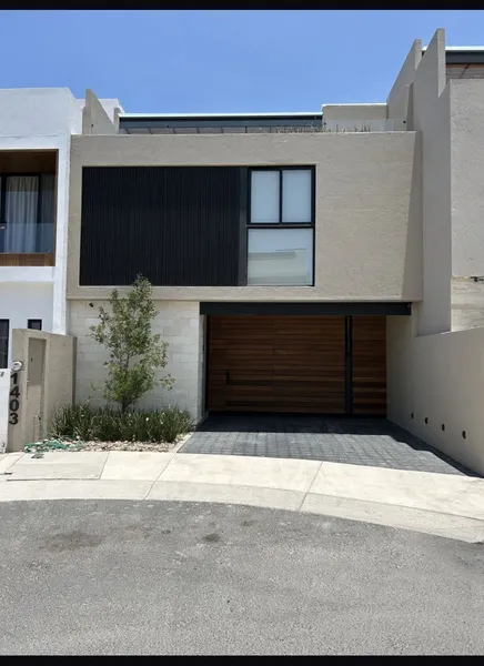 Casa en venta · Nuevo Refugio, Santiago de Querétaro, Querétaro