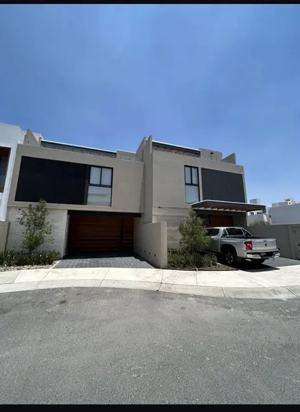 Casa en venta · Nuevo Refugio, Santiago de Querétaro, Querétaro Casa en venta · Nuevo Refugio, Santiago de Querétaro, Querétaro