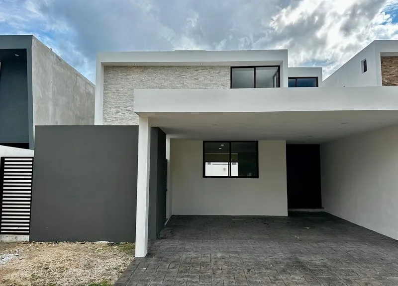 Casa en venta · Cholul, Mérida, Yucatán Casa en venta · Cholul, Mérida, Yucatán