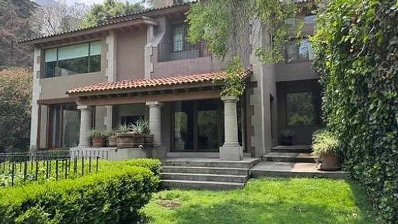 Casa en venta · Bosque de las Lomas, Miguel Hidalgo, Ciudad de México