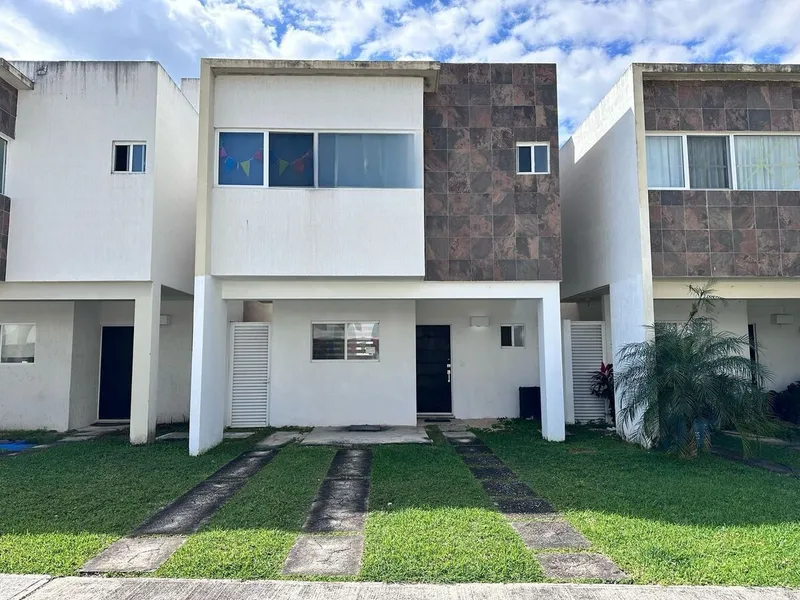 Casa en venta · Cancún, Benito Juárez, Quintana Roo Casa en venta · Cancún, Benito Juárez, Quintana Roo