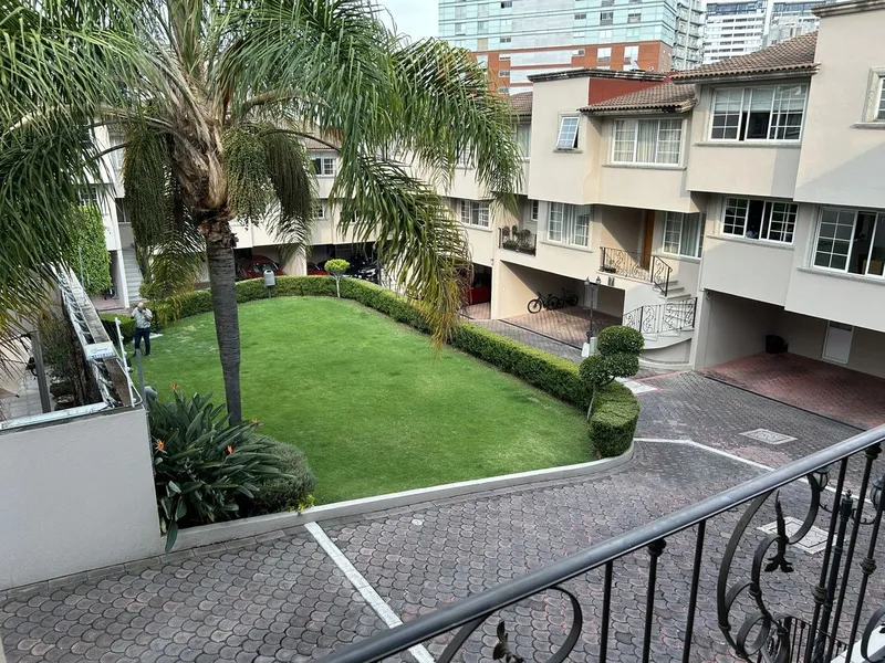 Condominio en venta · Hacienda de las Palmas, Huixquilucan, Estado de México Condominio en venta · Hacienda de las Palmas, Huixquilucan, Estado de México