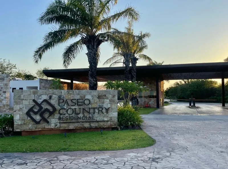 Lote en venta · Yucatán Country Club, Mérida, Yucatán